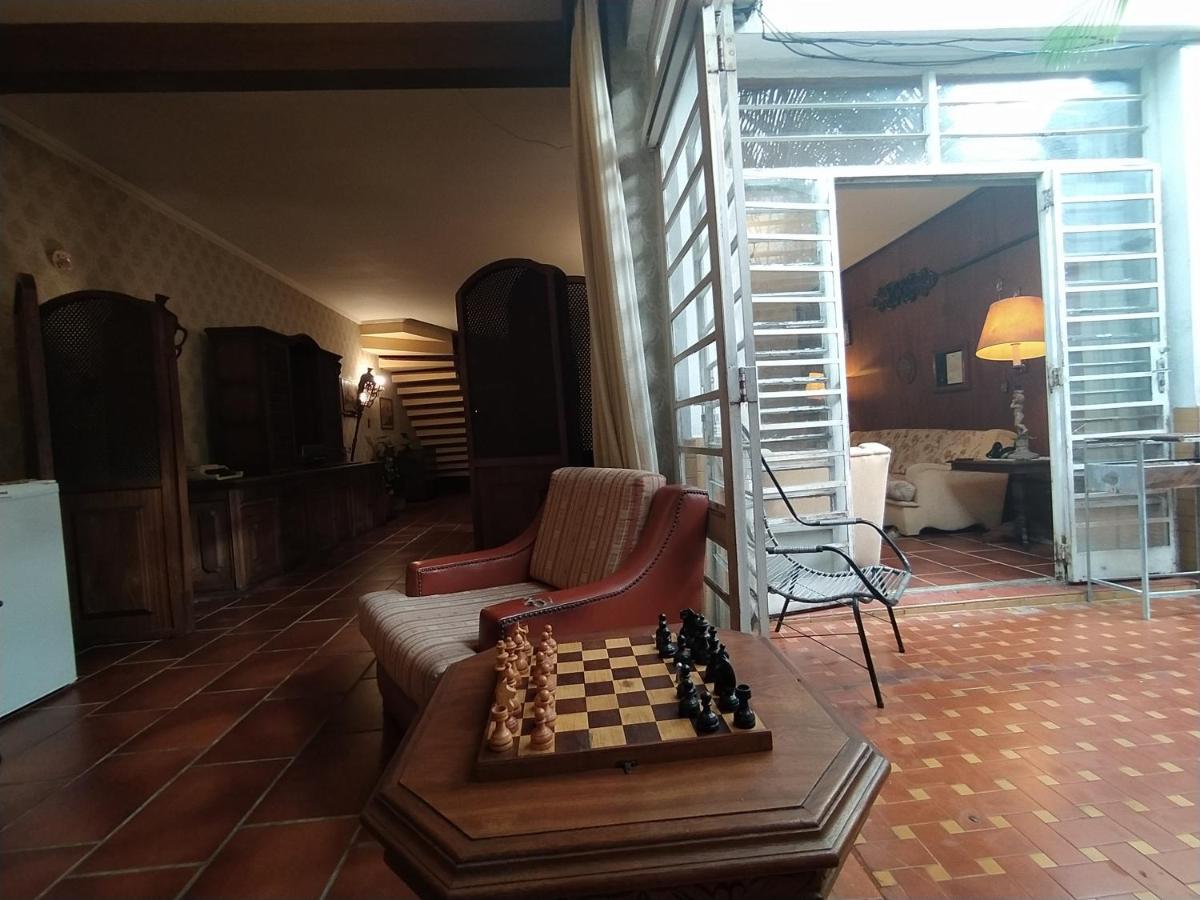Cama Queen Mega - 10 Min Metro E Aeroporto Cgh Homestay Sao Paulo